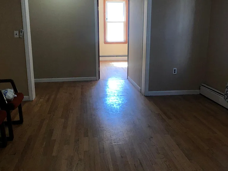 Looking opposite way to 2nd bedroom.