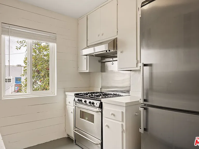 161 W Channel Rd #5 — Photo 13