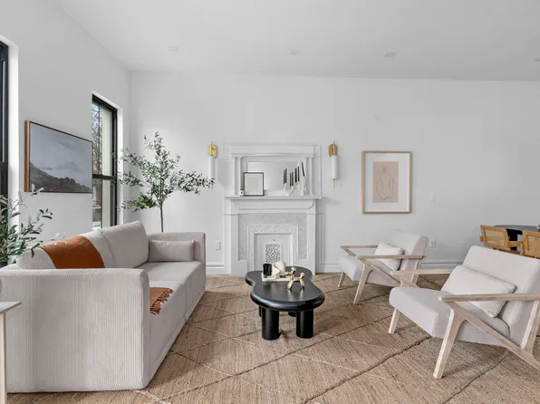 16 Goodwin Place image 2 of 14