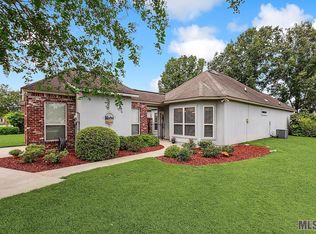 5523 Courtyard Dr, Gonzales, LA 70737