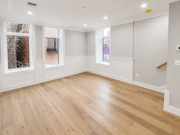 300 Somerville Ave #I — Photo 10