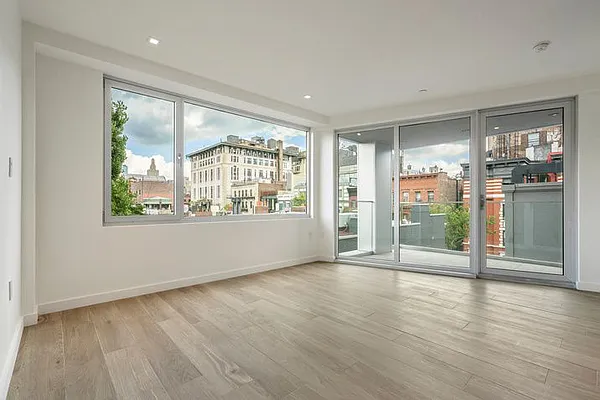 Rented by Nest Seekers International | media 28