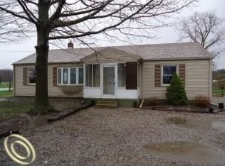 11670 Grafton Rd, Carleton, MI 48117