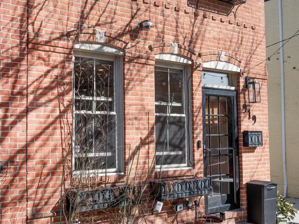 919 S Clinton St, Baltimore, MD 21224