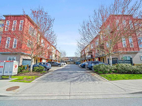 4th image of 4808 Linden Dr #206