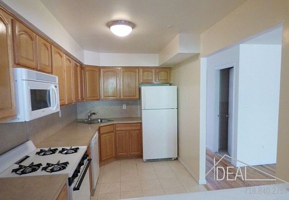 3rd image of 102 Clifton Pl