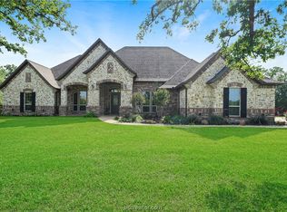 18000 Martingale Ct, College Station, TX 77845