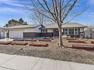 3861 N Pepperwood Dr, Boise, ID 83704