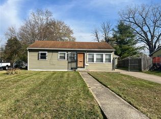 1484 Honeybee Dr, Dayton, OH 45417