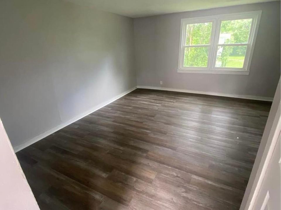 2nd image of 1365 Indian Church Rd #5