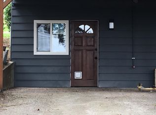 441 NE Adams Ave #B, Chehalis, WA 98532