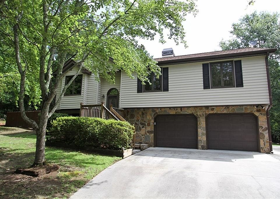 1st image of 3535 Irvin Dr