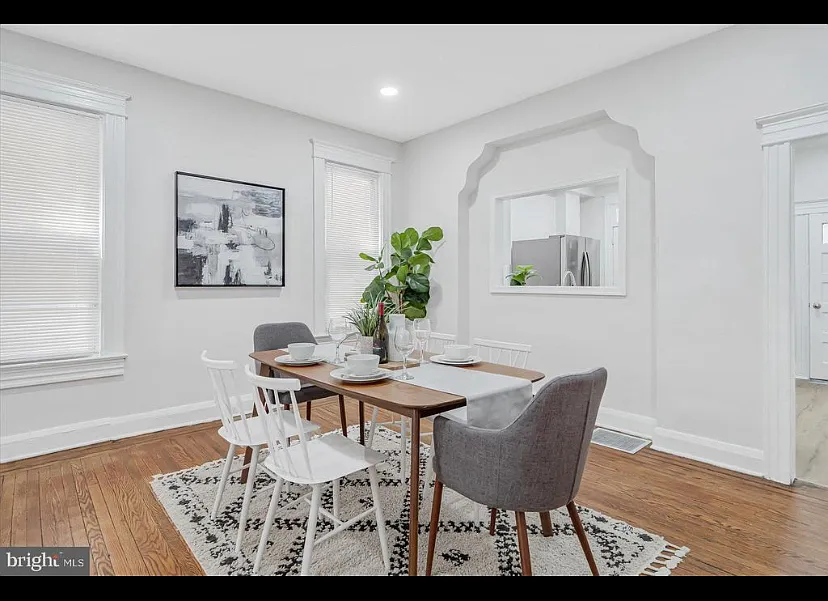4 bed, 1512 sqft, $2,700 — Photo 4