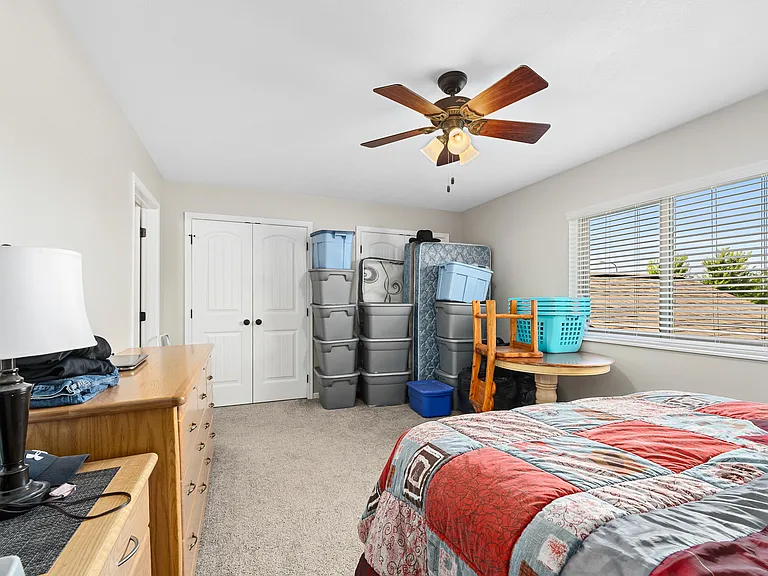 1030 N Main Ave #C — Photo 15