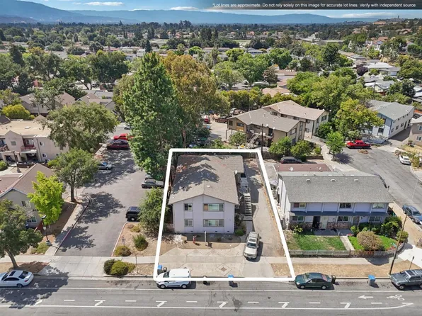 476 Branham Ln E, San Jose, CA 95111