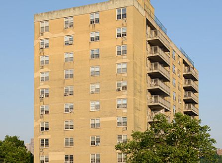 Building Photo 4