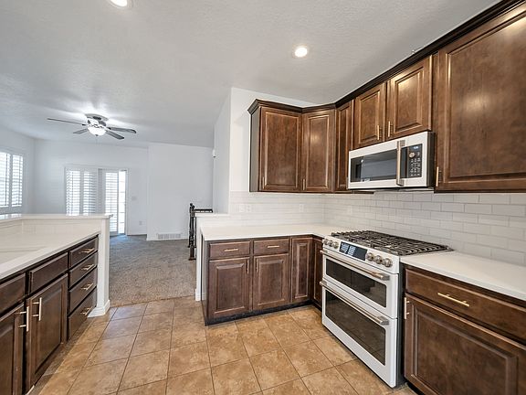 2nd image of 11103 S Tippecanoe Way
