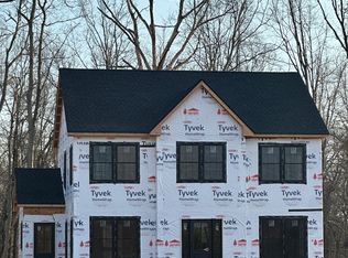 281 Moosup Pond Rd, Plainfield, CT 06354