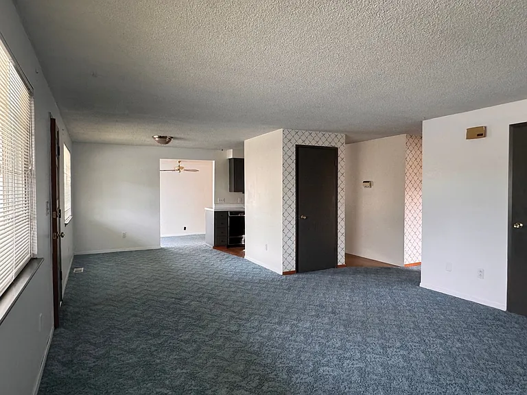 1106 Spokane St — Photo 3