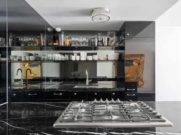 44 East 12th Street image 5 of 15