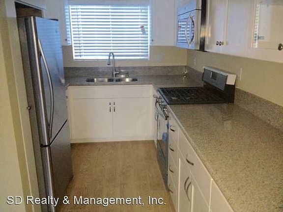4th image of 4748 Bancroft St APT 4