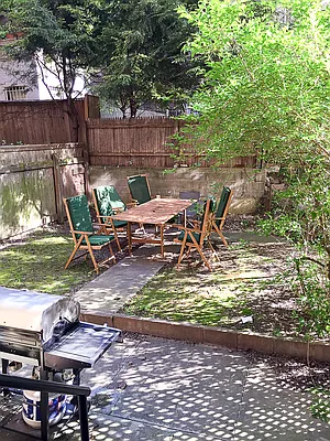 Rented by Francine Realty | media 32