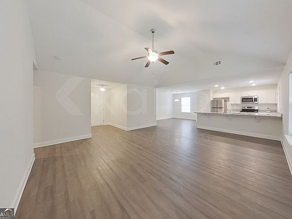 3rd image of 231 Western Red Cedar Dr