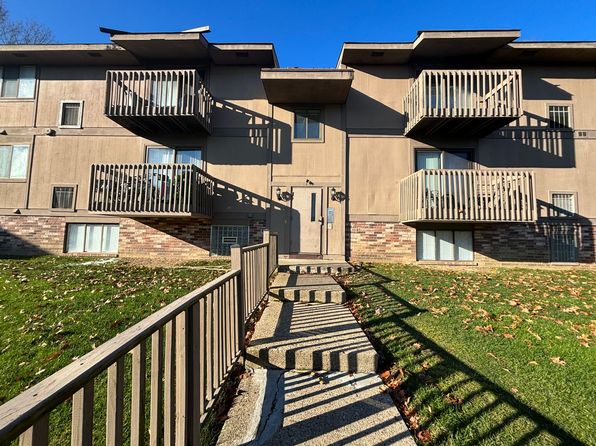2467 Brook Ledge Rd UNIT B12, Bridgeville, PA 15017
