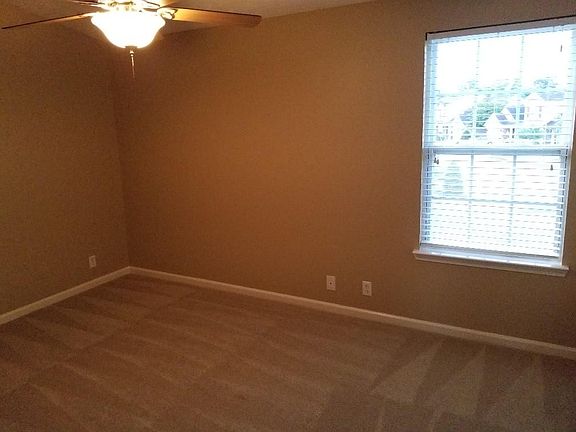 4th image of 2135 Victory Gallop Ln