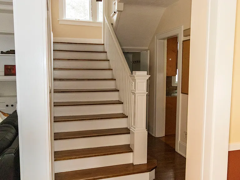 2190 Kerrwood Rd — Photo 8