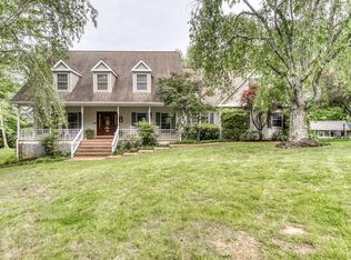 316 John St, Marion, VA 24354