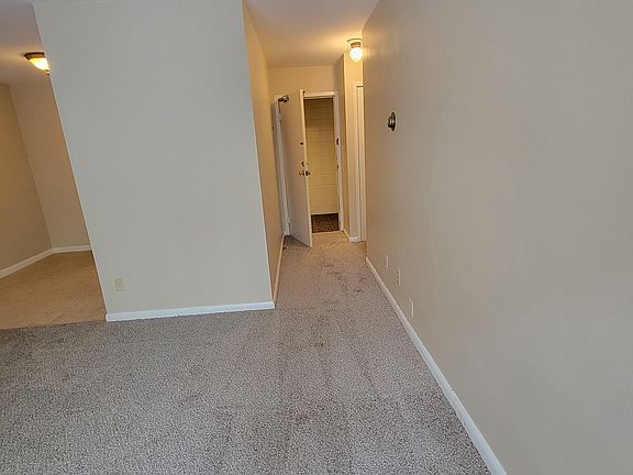 5th image of 2629 W 43rd St #123