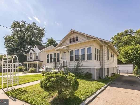 1120 Market St, Mount Ephraim, NJ 08059