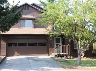 1930 NE Hollow Tree Ln, Bend, OR 97701