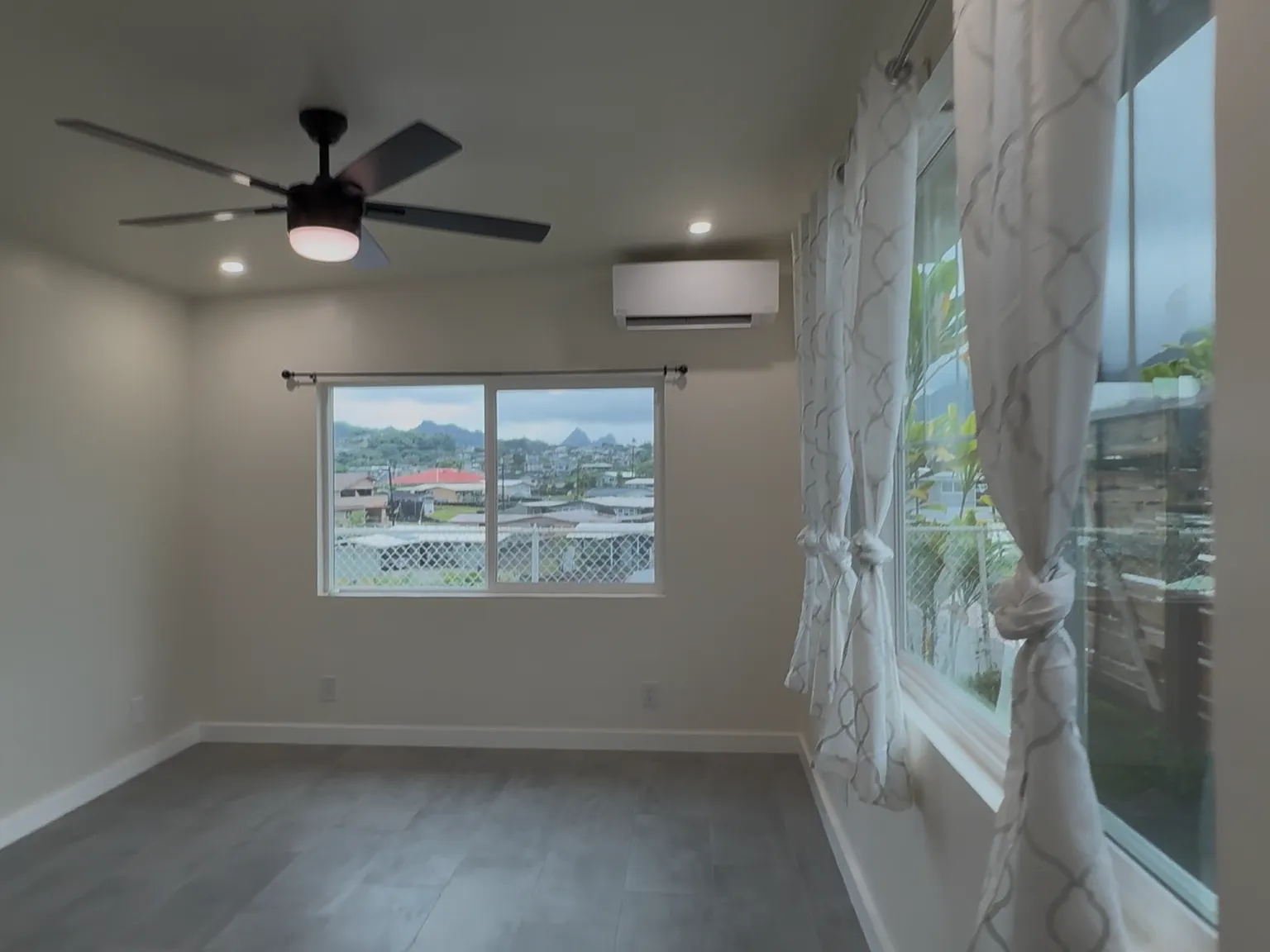 2 bed, 725 sqft, $3,750 — Photo 3