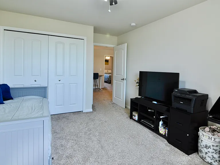 4481 Bridgeview Ln — Photo 42
