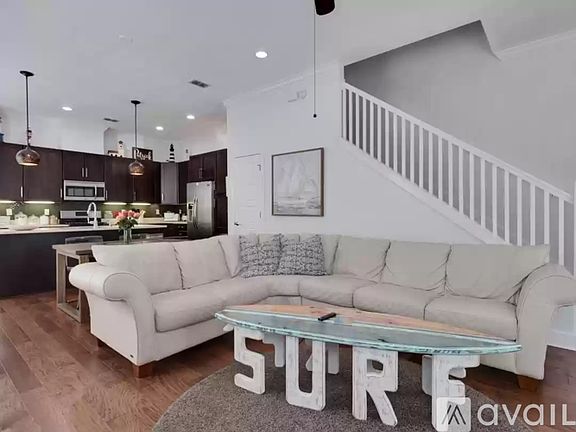 5th image of 1416 Martin Luther King Junior Blvd #1