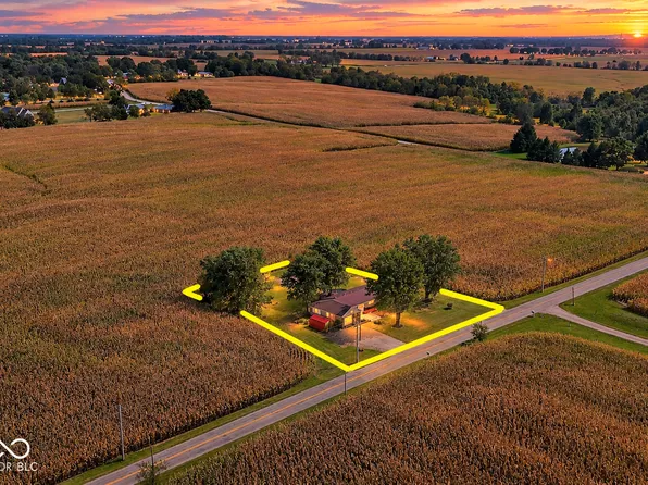 1211 N 450 W, Bargersville, IN 46106