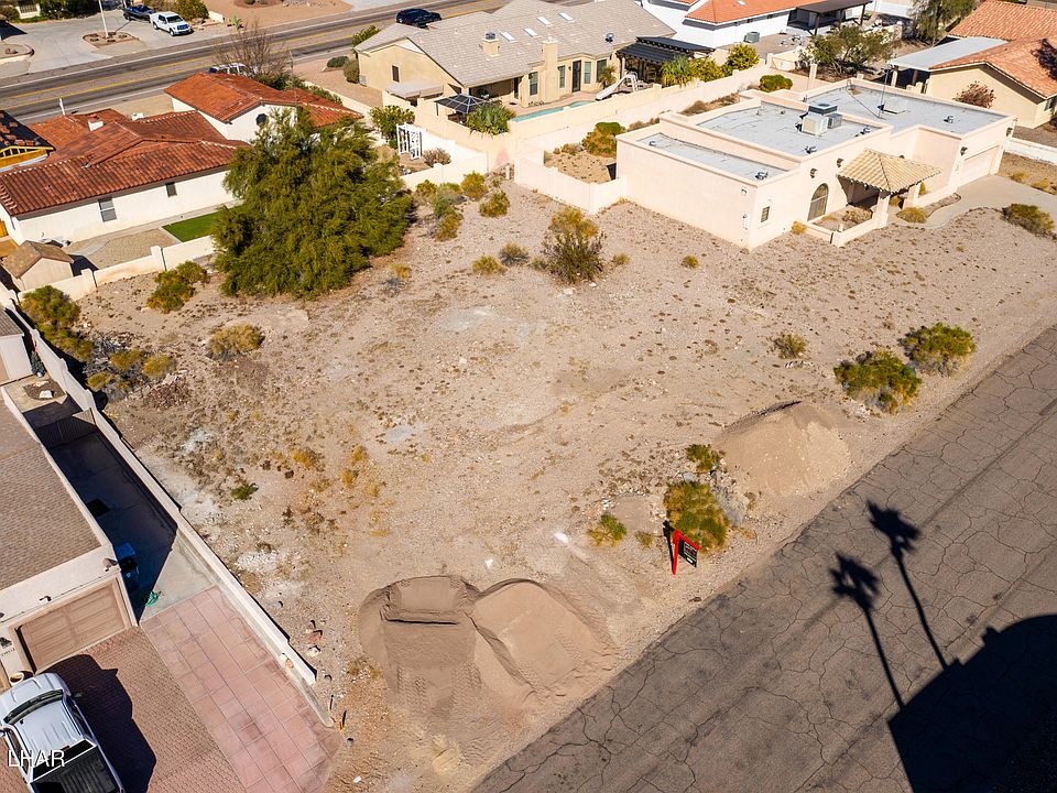1st image of 2405 Souchak Dr