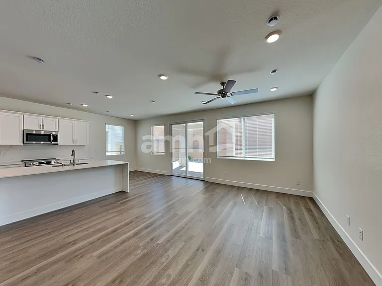 9574 E Friedel Dr — Photo 4