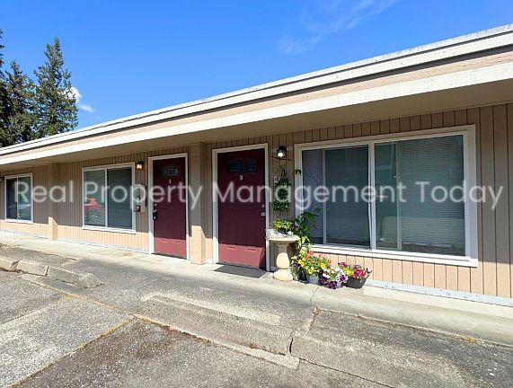 4th image of 6415 Steilacoom Blvd S #F