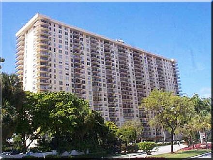 1st image of 230 174th St APT 405