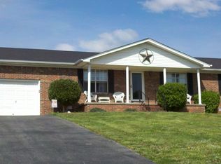 425 Eastern Valley Est, Glasgow, KY 42141