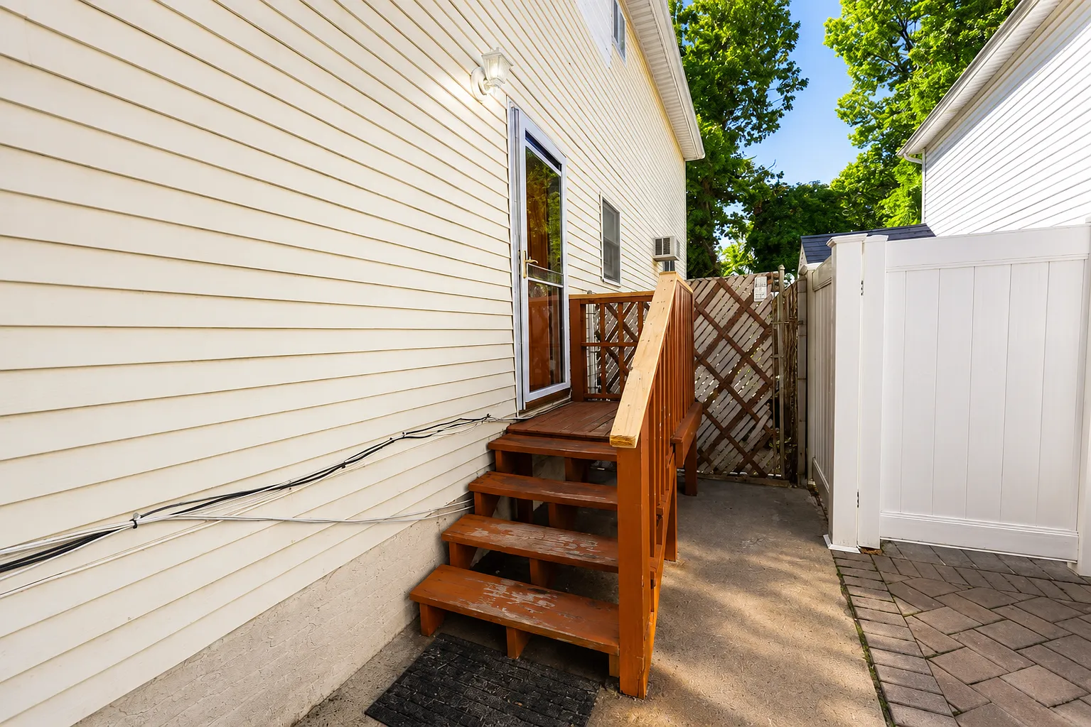 1 bed, 600 sqft, $1,500 — Photo 3