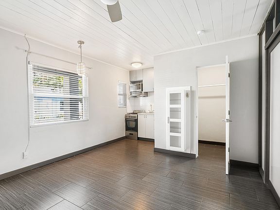 2nd image of 3021 N Ocean Dr #2