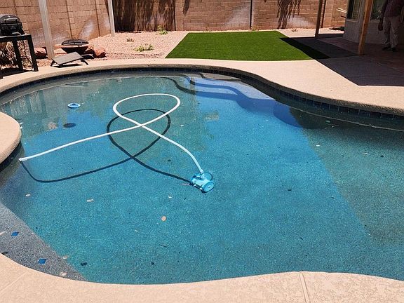 4th image of 4902 E Aire Libre Ave