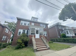 19 Hatherly Rd #1, Brighton, MA 02135