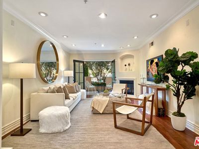 10618 Woodbridge St Unit 101, Studio City, CA, 91602