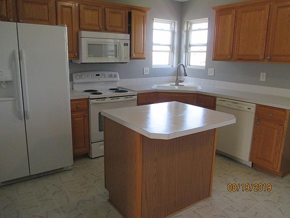 4th image of 805 Green Breeze Cir