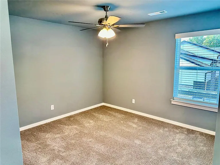 911 N Rupple Rd #106 — Photo 21